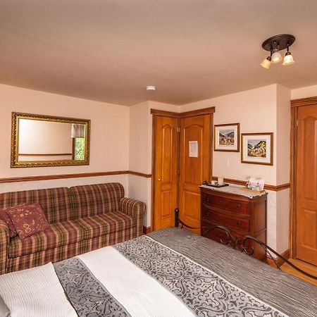 ラ・マルベー La Maison Dufour & Bouchard Bed & Breakfast エクステリア 写真