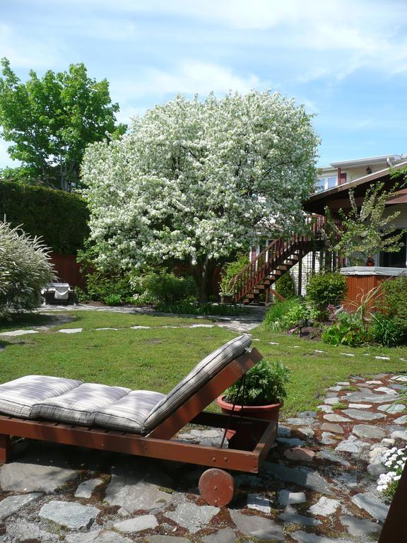 ラ・マルベー La Maison Dufour & Bouchard Bed & Breakfast エクステリア 写真