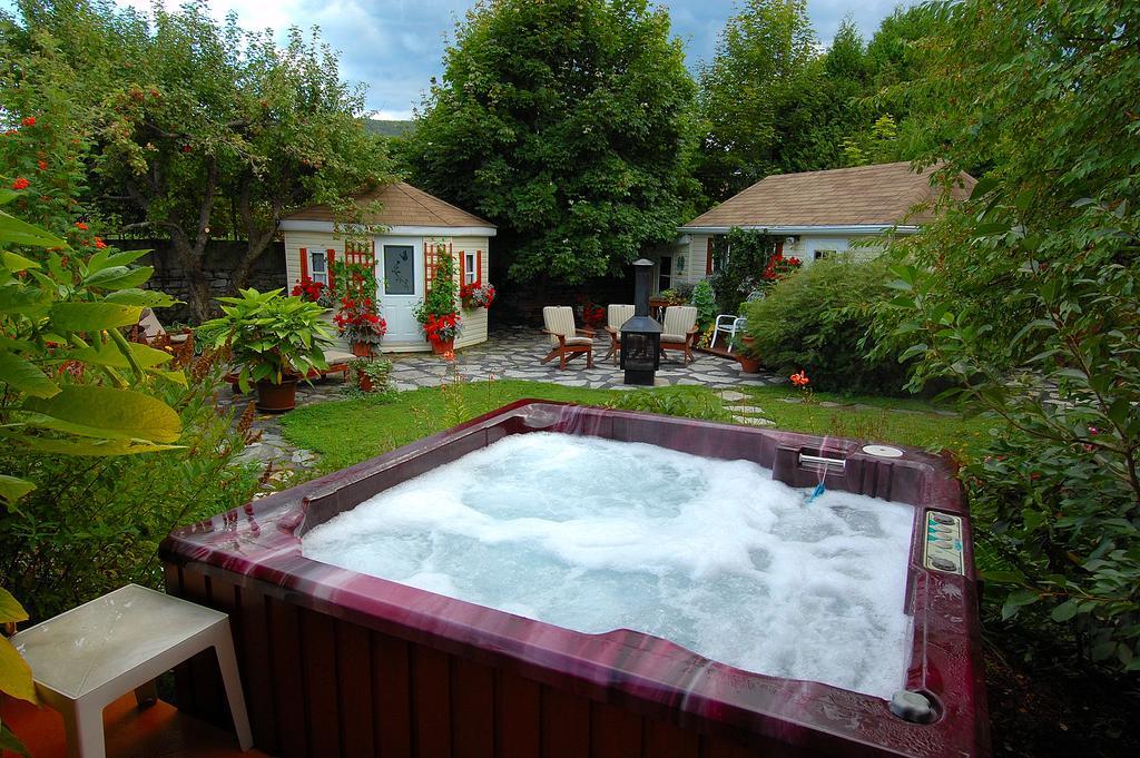 ラ・マルベー La Maison Dufour & Bouchard Bed & Breakfast エクステリア 写真