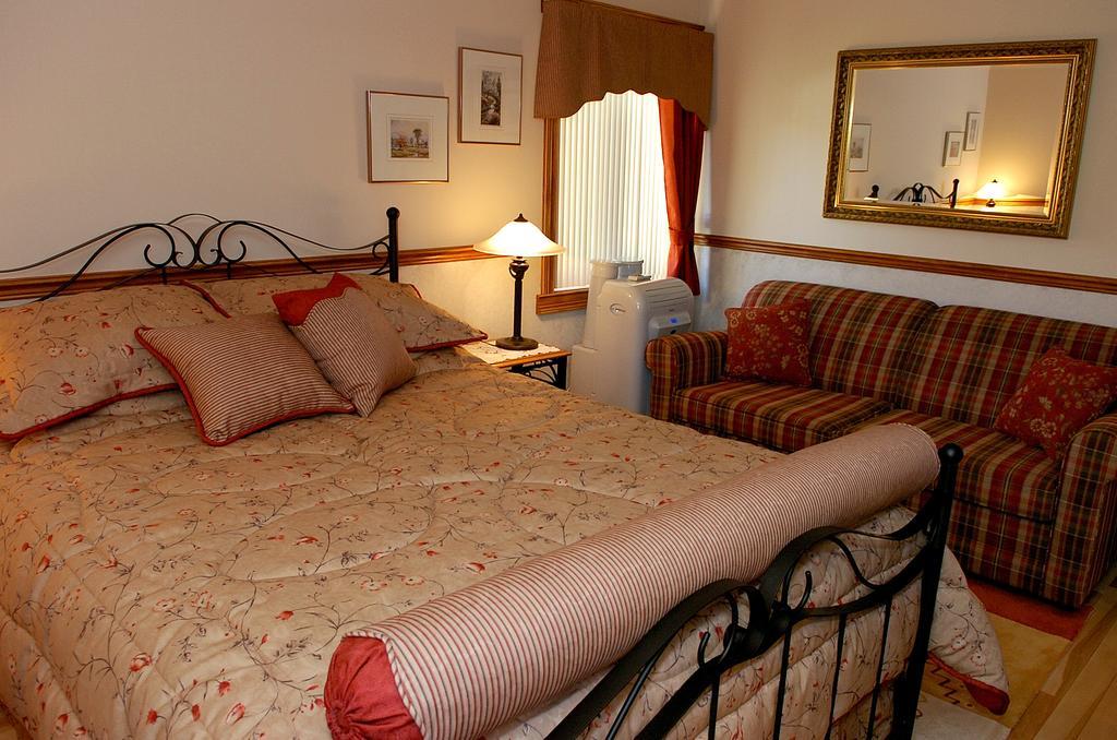ラ・マルベー La Maison Dufour & Bouchard Bed & Breakfast 部屋 写真